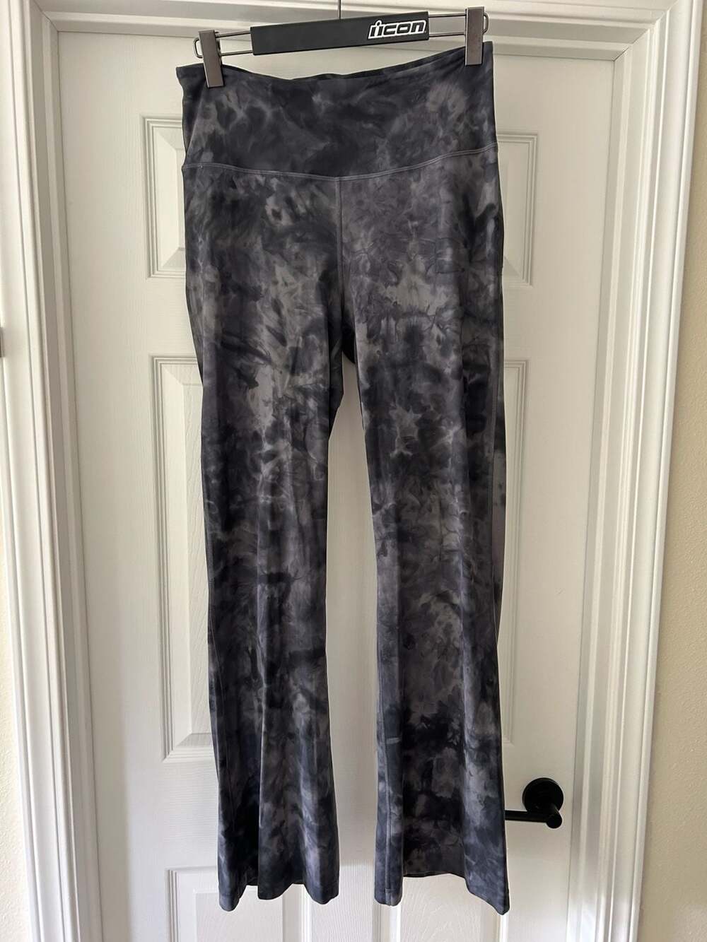 Lululemon Align High-Rise Pant Flare Size 12 Tie Dye Black